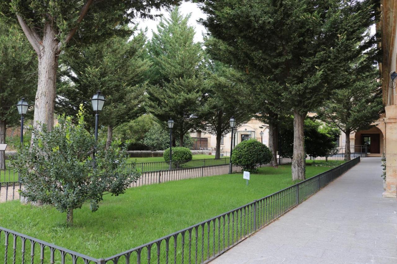 Hotel Monasterio De Tejeda 가라발라 외부 사진