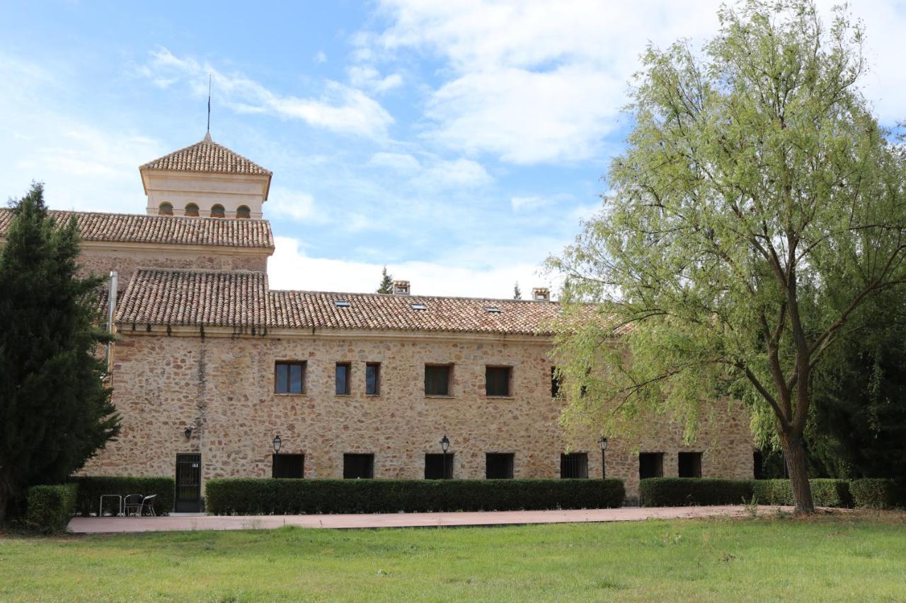 Hotel Monasterio De Tejeda 가라발라 외부 사진