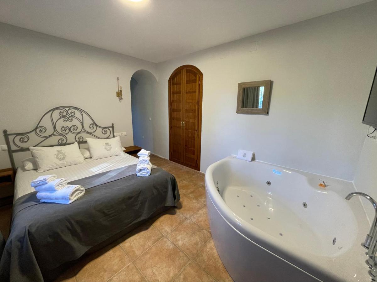 Hotel Monasterio De Tejeda 가라발라 외부 사진